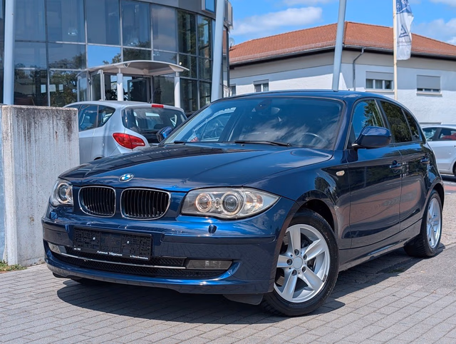 BMW 118d Advantage AUT. XENON. SHZ. PDC Baujahr 2011 (170.100 km, Diesel, 143 PS) - Gebrauchtwagen bei Autohaus Dörrschuck Mainz
