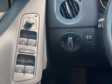 Volkswagen Tiguan Track&Style 4x4.NAVI.Kamera.SHZ Vorschaubild 9