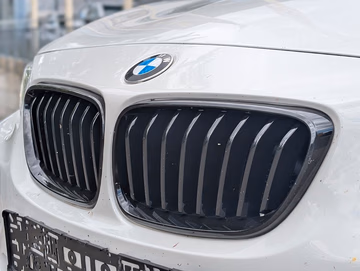 BMW M235 i  Cabrio Schaltwippen. Navi. RFK. Leder. Vorschaubild 12