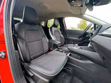 Renault Captur E-TECH Plug-In 160 Intens Vorschaubild 9