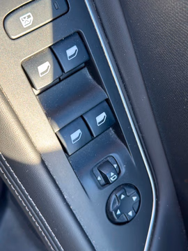 Peugeot 3008 Allure NAVI. KAMERA. PDC. KEYLESS Vorschaubild 10