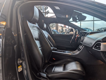 Jaguar XE 25t R-Sport AWD KAMERA Sitzheiz. PANORAMA Vorschaubild 28