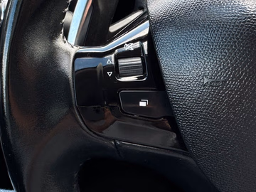 Peugeot 308 SW Allure EAT8. NAVI. Kamera. PDC v+h Vorschaubild 17