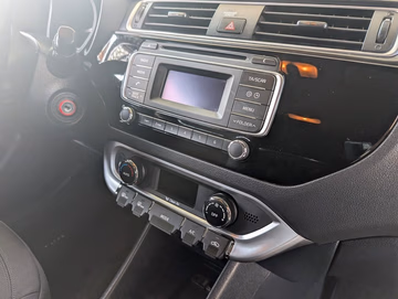 Kia Rio 1.2 Dream Team AHK. SHZ. KLIMA-A. BT Vorschaubild 14