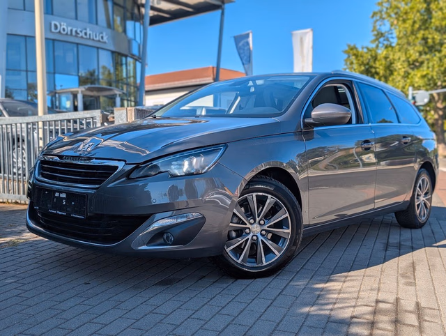 Peugeot 308 SW Allure PANO. NAVI. Kamera. LED Baujahr 2017 (117.400 km, Benzin, 131 PS) - Gebrauchtwagen bei Autohaus Dörrschuck Mainz