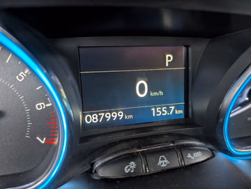 Peugeot 2008 Allure AUTOMATIK NAVI KAMERA TEMPOMAT Vorschaubild 7