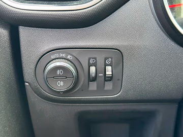 Opel Crossland Elegance NAVI. Kamera. Alcantara. LED Vorschaubild 19