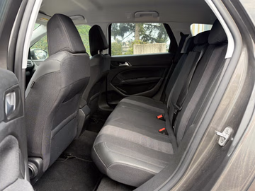 Peugeot 308 SW Allure EAT8. NAVI. Kamera. PDC Vorschaubild 8