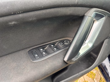 Peugeot 308 Allure NAVI. AHK. LED. AUTOMATIK Vorschaubild 9