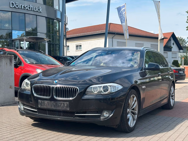 BMW 535d xDrive Touring PANO. HUD. NAVI. AHK Baujahr 2012 (193.000 km, Diesel, 313 PS) - Gebrauchtwagen bei Autohaus Dörrschuck Mainz