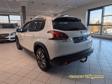 Peugeot 2008 Allure *AUTOMATIK*NAVI*KAMERA*LED* Vorschaubild 5
