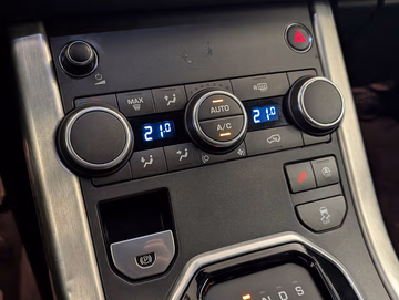 Land Rover Range Rover Evoque Td4 SE Dynamic Leder ab 149€ Vorschaubild 19