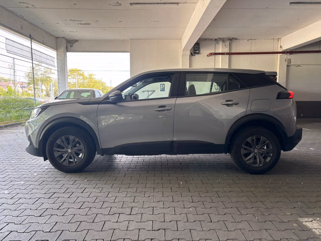 Peugeot 2008 Active Pack NAVI. LED. AUTOM. KLIMA Baujahr 2021 (116.200 km, Benzin, 101 PS) - Gebrauchtwagen bei Autohaus Dörrschuck Mainz