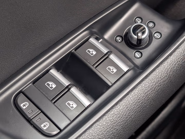 Audi Q7 45 TDI 4x4 1.HAND. NAVI. LED. KAMERA Vorschaubild 26