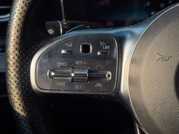 Mercedes-Benz E 220 d T AMG Line 360°. NAVI. LED. SHZ Vorschaubild 24