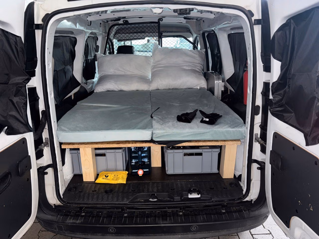Renault Kangoo Maxi - Camper Camping Vanlife Baujahr 2020 (85.000 km, Diesel, 95 PS) - Gebrauchtwagen bei Autohaus Dörrschuck Mainz