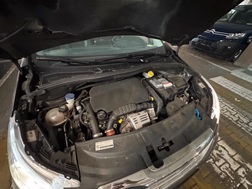 Peugeot 2008 Active PANO.NAVI.SHZ.BT Vorschaubild 10