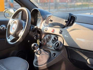 Fiat 500 Lounge 1.0 Hybrid. CARPLAY. CRUISE. DAB Vorschaubild 14