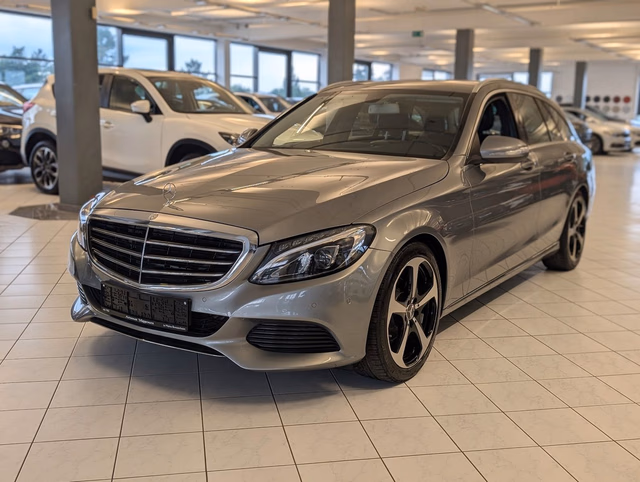 Mercedes-Benz C 200 T BlueTec / d Sitzh. Navi. PDC. AHK. BT Baujahr 2015 (125.370 km, Diesel, 136 PS) - Gebrauchtwagen bei Autohaus Dörrschuck Mainz