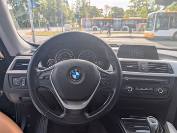BMW 318d GT Sport-Leder. NAVI. Kamera. PDC. Xenon Vorschaubild 10