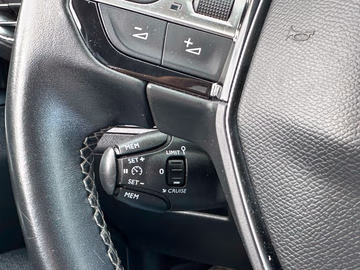 Peugeot 3008 Active NAVI. KAMERA. EAT8. DIGITAL Vorschaubild 14
