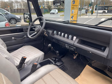 Jeep Wrangler 2.5.  AHK. OLDTIMER HARDTOP Vorschaubild 14