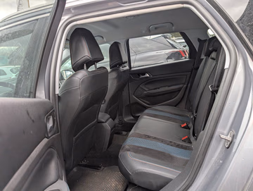 Peugeot 308 Tech Edition AUT. NAVI. KAMERA. AHK Vorschaubild 5