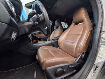 Mercedes-Benz GLA 220 d 4Matic Urban*LEDER*PANORAMA*NAVI Vorschaubild 6