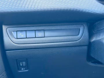 Peugeot 2008 Allure PureTech. NAVI. KAMERA. AUTOMATIK Vorschaubild 7
