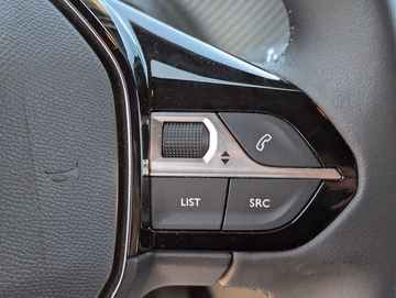 Peugeot 2008 Active Pack. LED. Kamera. KLIMA Vorschaubild 15