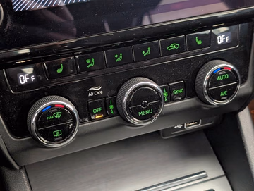 Skoda Octavia Ambition NAVI. SHZ. DSG. CLIMATRONIC Vorschaubild 30