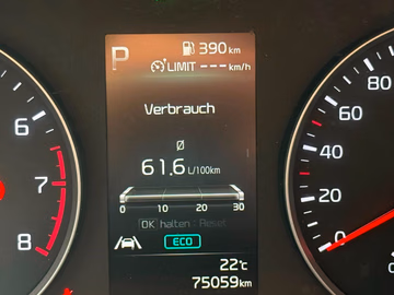 Kia Rio Style DCT. Kamera. KLIMAAUT. CarPlay Vorschaubild 15