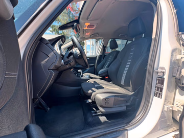 BMW 220d xDrive Advantage NAVI. HUD. 4x4. Kamera Vorschaubild 9