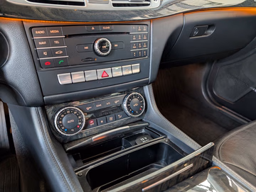 Mercedes-Benz CLS 220 d Coupé *LEDER*NAVI*LED*9G*SPORTPAKET* Vorschaubild 21