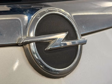 Opel Insignia Sports Tourer 150 Jahre NAVI. SHZ Vorschaubild 7