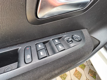 Peugeot 208 Active Pack NAVI. LED. PDC. BT Vorschaubild 20