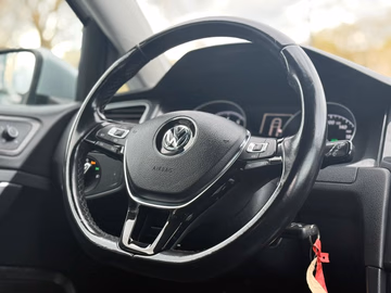 Volkswagen Golf Variant Comfortline SHZ. NAVI. ACC. LED Vorschaubild 17