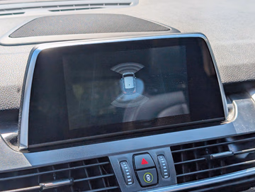 BMW 220d Luxury Line PANO. NAVI. SHZ. PDC Vorschaubild 16
