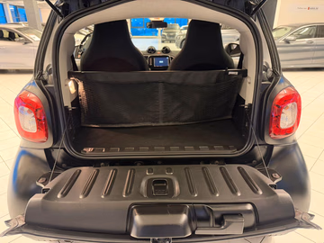 Smart fortwo passion NAVI SHZ MEDIA LEDER TEMPOMAT Vorschaubild 10