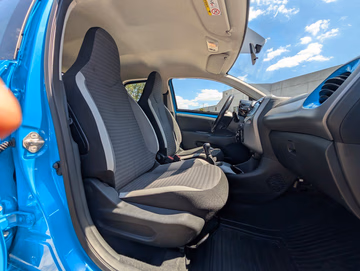 Toyota Aygo x-play Team D Kamera. BT. CarPlay. LED Vorschaubild 12