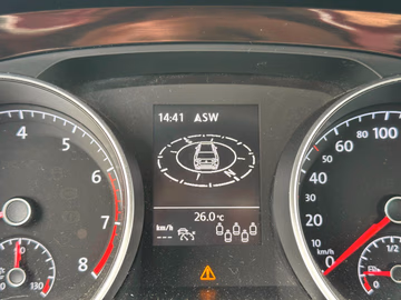 Volkswagen Touran Trendline AHK. NAVI. SHZ. 7-SITZER Vorschaubild 9