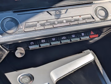 Peugeot 308 Allure PureTech 130 EAT8. NAVI. LED Vorschaubild 31