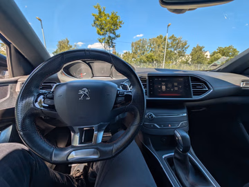 Peugeot 308 GT Line NAVI. LED. AUTOMATIK. PDF Vorschaubild 17