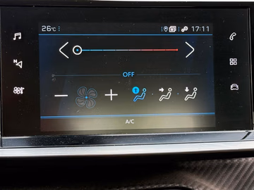 Peugeot 208 Active NAVI. LED. PDF Vorschaubild 20