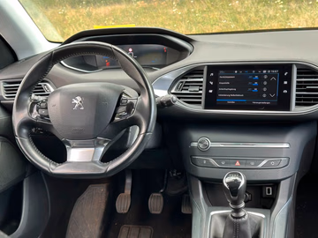 Peugeot 308 SW Allure Pack NAVI. Kamera. LED. Keyless Vorschaubild 9