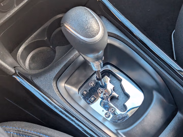 Peugeot 2008 PureTech Signature AT. PDC. 1.Hand Vorschaubild 20