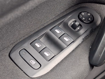 Peugeot 308 Active Pack NAVI. PDC. XENON. KLIMAAUT Vorschaubild 18