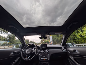 Mercedes-Benz A 200 d Urban PANO. NAVI. Kamera. LED Vorschaubild 17