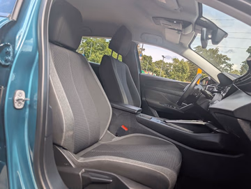 Peugeot 308 SW Active Pack EAT8. AHK. NAVI. LED Vorschaubild 17