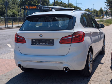 BMW 220d Luxury Line PANO. NAVI. SHZ. PDC Vorschaubild 5